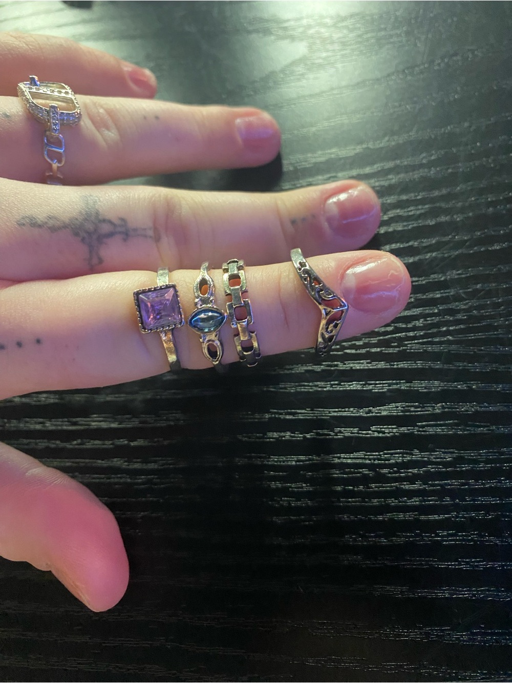 BUNDLE OF 10 VINTAGE RINGS